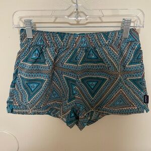 ✨Women’s Patagonia Aztec Print Shorts Size S